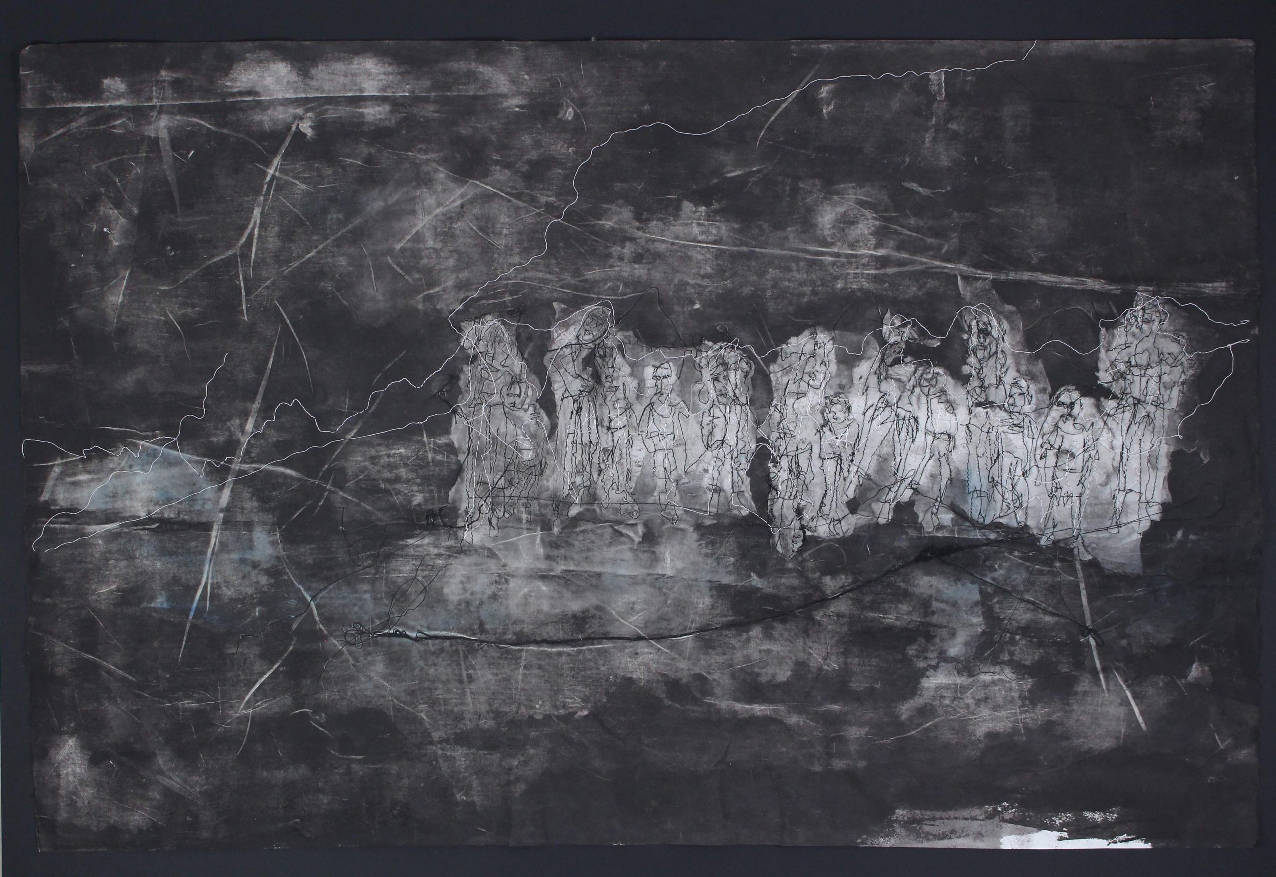 Nanja Heid
Gruppe bei Nacht 
Nähmaschinenzeichnung auf 
handgeschöpftem Echizen Washi-Papier 
63 x 97 cm, 2019 